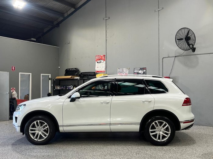 2016 Volkswagen Touareg 150TDI Element 7P MY16 Four Wheel Drive Pure White