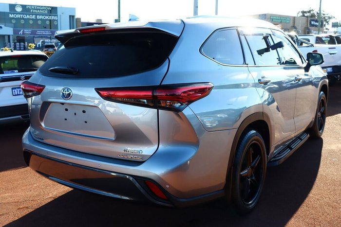 2022 Toyota Kluger Grande