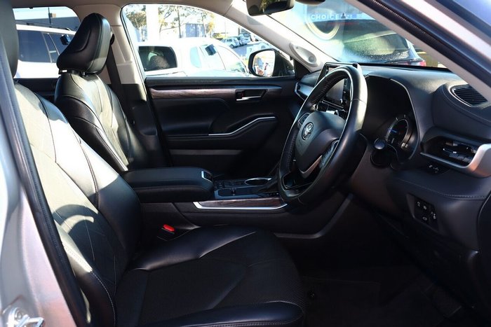 2022 Toyota Kluger Grande