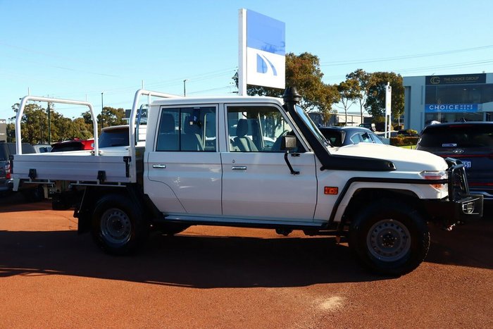 2023 Toyota Landcruiser Workmate