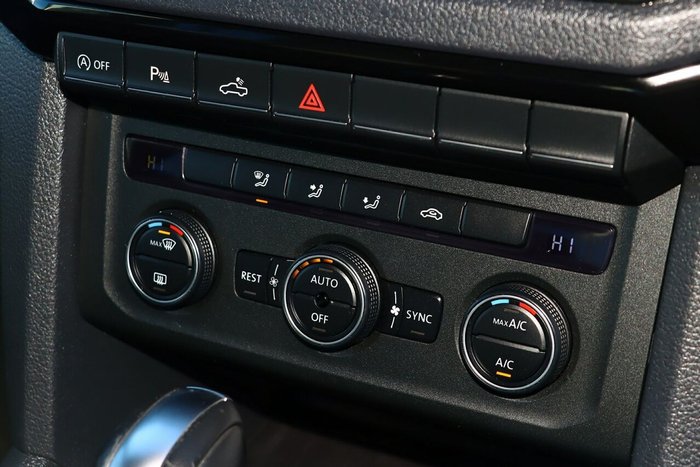 2019 Volkswagen Amarok TDI580 Highline Black