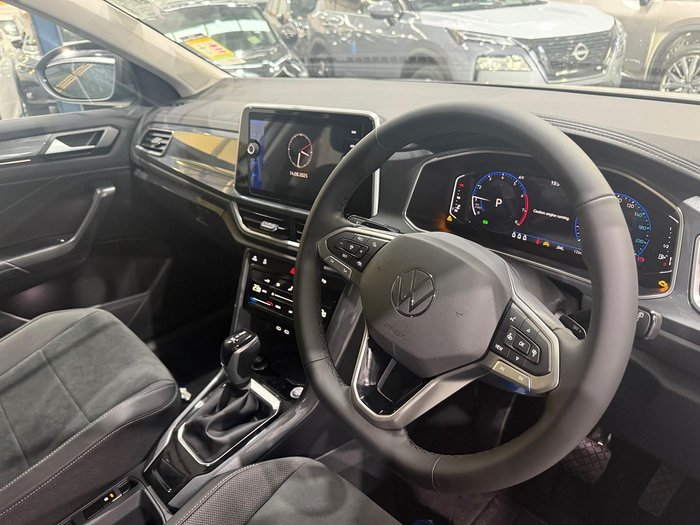 2025 Volkswagen T-Roc 110TSI Style