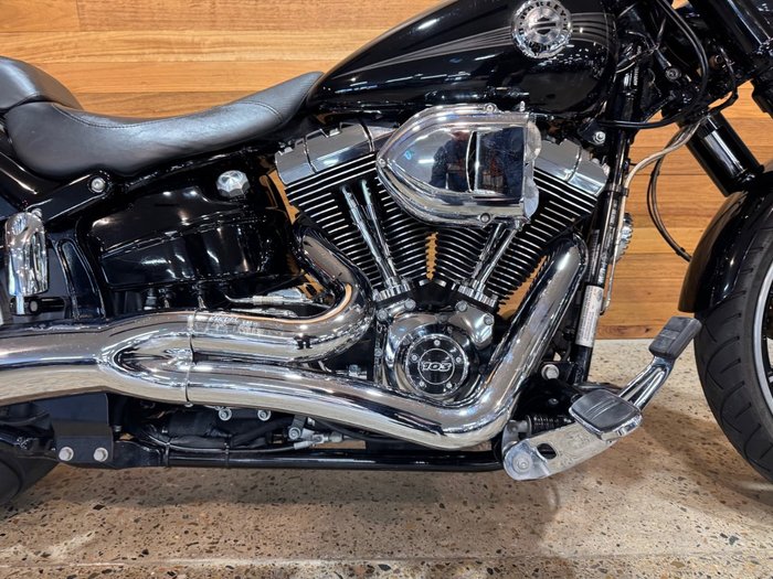 2013 Harley-davidson FXSB SOFTAIL BREAKOUT Black