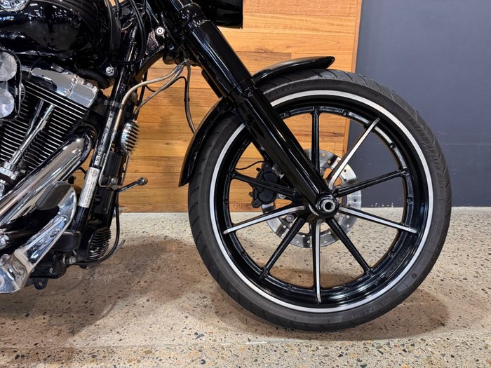 2013 Harley-davidson FXSB SOFTAIL BREAKOUT Black