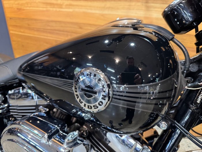 2013 Harley-davidson FXSB SOFTAIL BREAKOUT Black