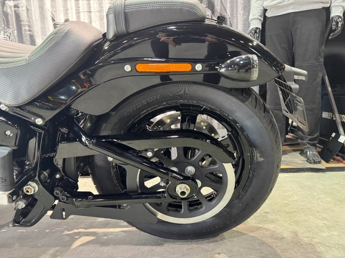 2025 Harley-davidson FXBB STREET BOB (117) Vivid Black