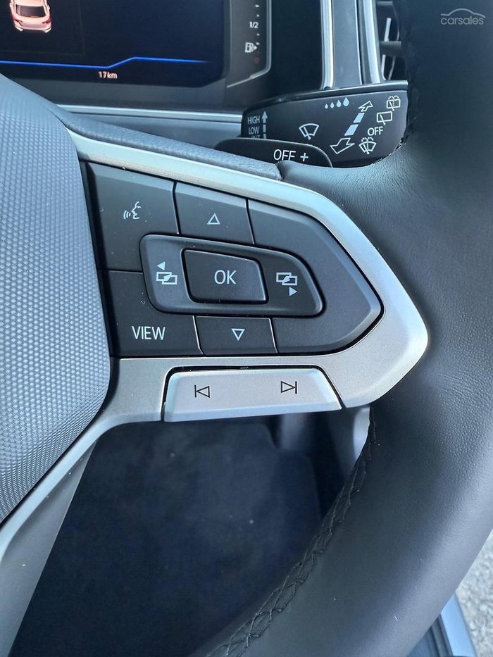 2025 Volkswagen T-Roc 110TSI Style