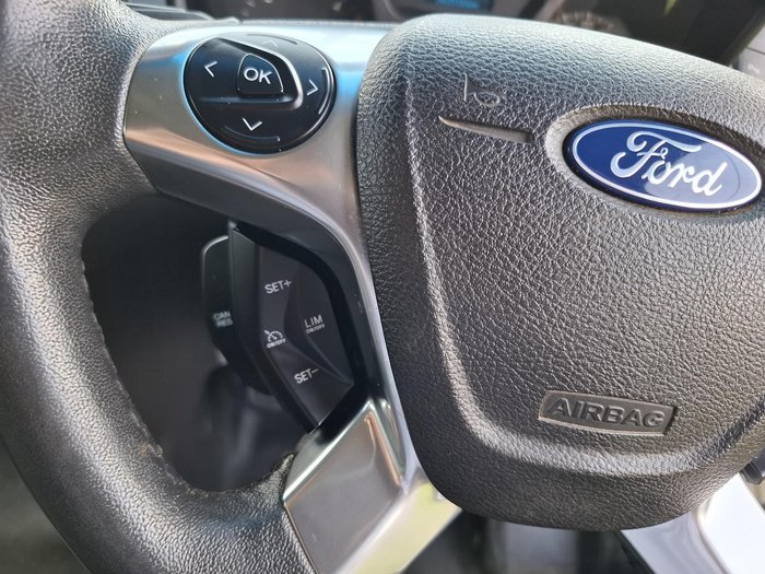 2015 Ford Transit Custom 330L