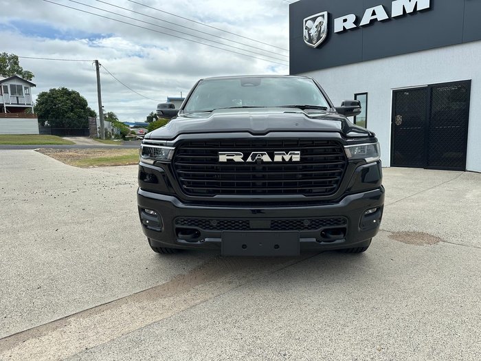 2024 RAM 1500 Laramie Sport Hurricane SO RamBox DT MY25 4X4 Dual Range Diamond Black
