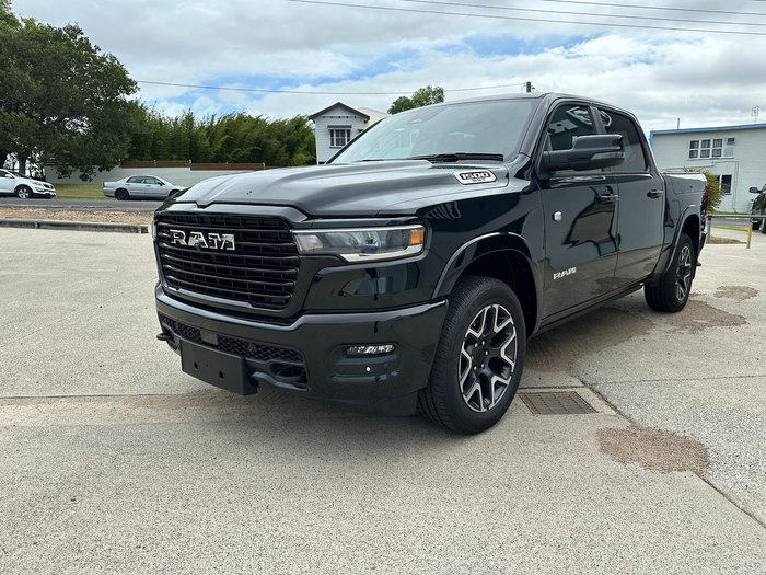 2024 RAM 1500 Laramie Sport Hurricane SO RamBox DT MY25 4X4 Dual Range Diamond Black