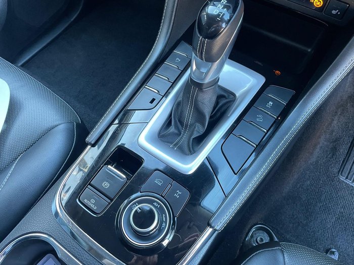 2023 Isuzu MU-X LS-T