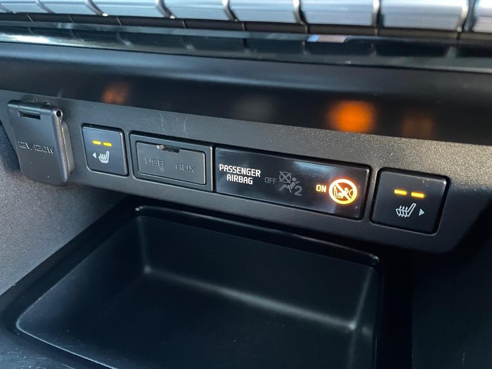 2023 Isuzu MU-X LS-T