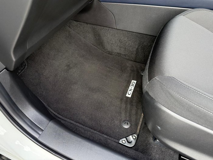 2024 Mazda CX-30 G20 Evolve