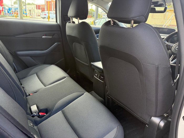 2024 Mazda CX-30 G20 Evolve