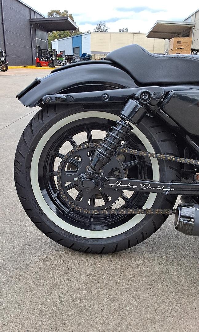 2012 Harley-Davidson Iron 883 (XL883N) Sportster Black