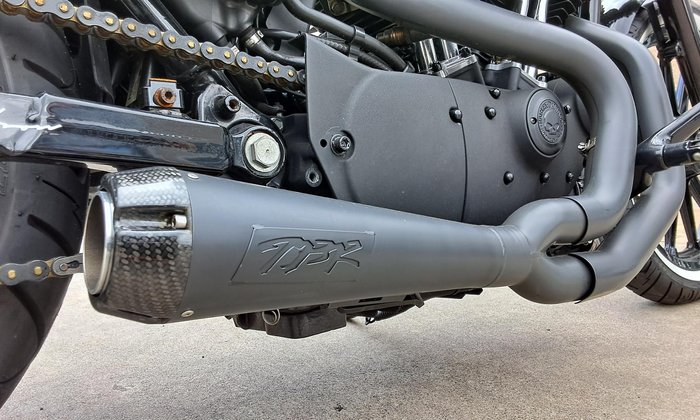 2012 Harley-Davidson Iron 883 (XL883N) Sportster Black
