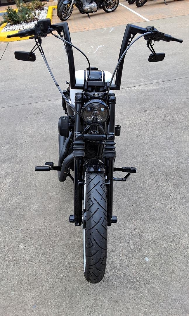 2012 Harley-Davidson Iron 883 (XL883N) Sportster Black