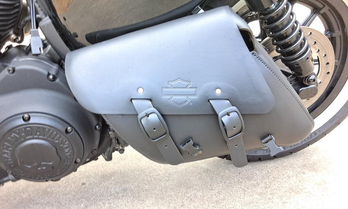 2012 Harley-Davidson Iron 883 (XL883N) Sportster Black