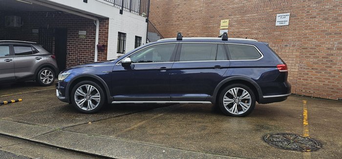 2016 Volkswagen Passat 140TDI Alltrack B8 MY17 Four Wheel Drive Night Blue