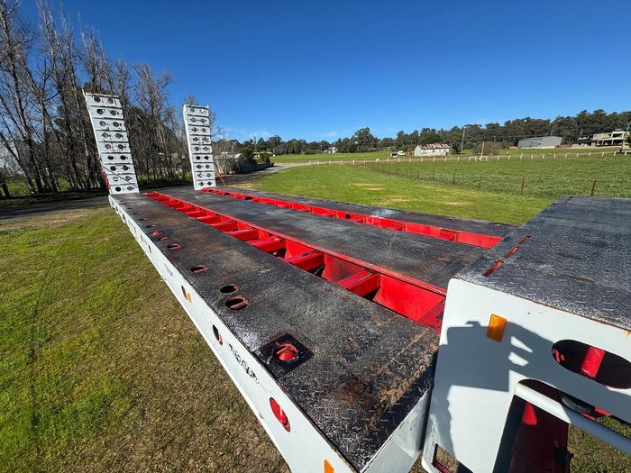 2019 Freightmore Semi Drop Deck Widener