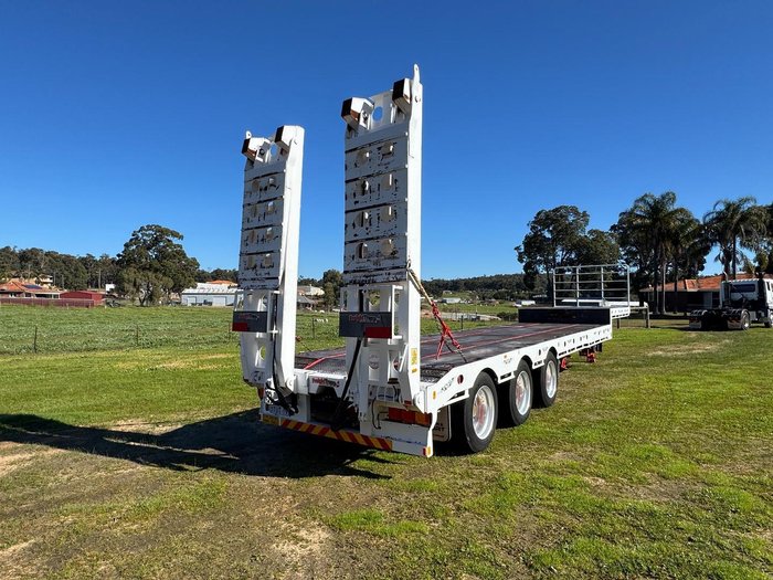 2019 Freightmore Semi Drop Deck Widener