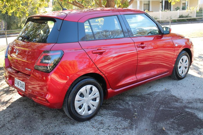 2024 Suzuki Swift Hybrid