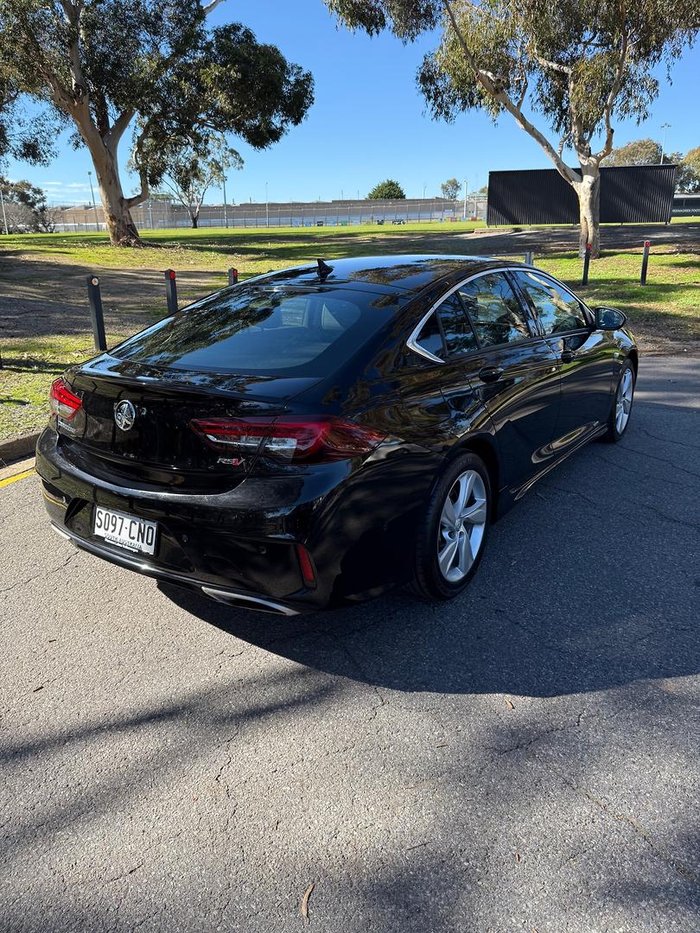 2018 Holden Commodore RS-V