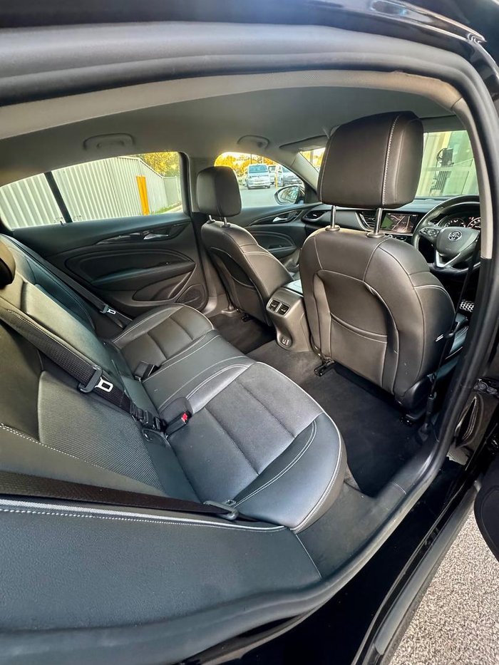 2018 Holden Commodore RS-V