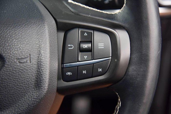 2023 Ford Everest Platinum
