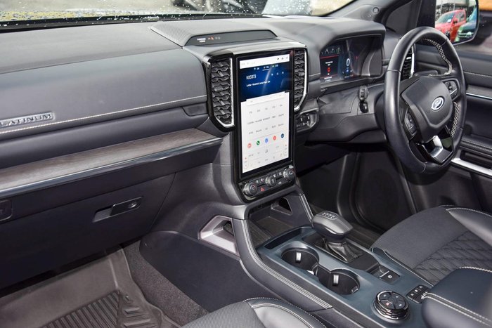 2023 Ford Everest Platinum