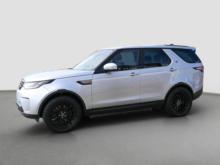 2017 Land Rover Discovery TD6 SE