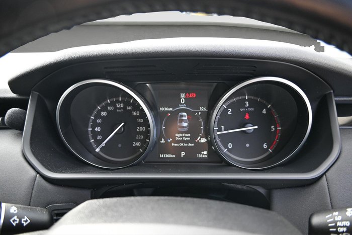 2017 Land Rover Discovery TD6 SE