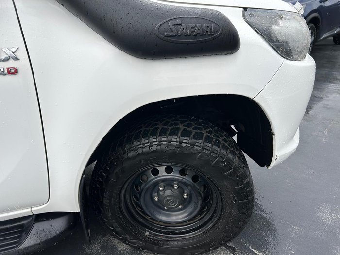 2016 Toyota Hilux SR