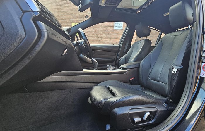 2015 BMW 3 Series 340i M Sport F30 LCI Black Sapphire