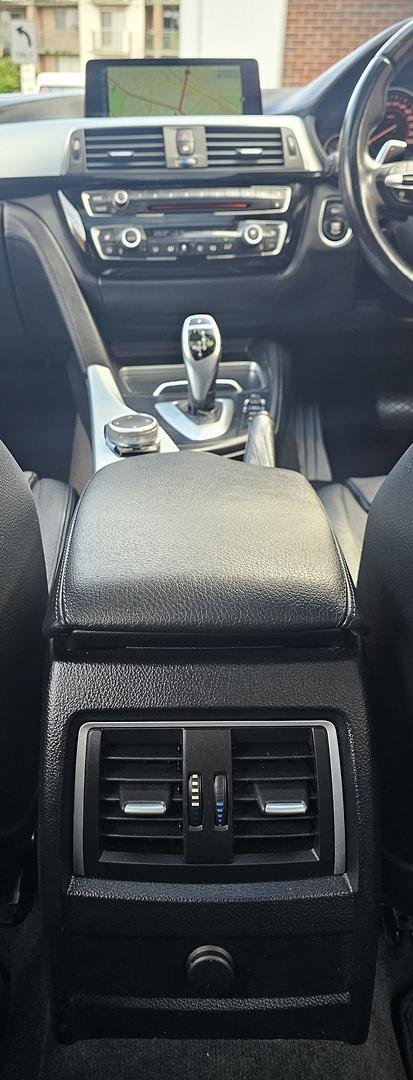 2015 BMW 3 Series 340i M Sport F30 LCI Black Sapphire