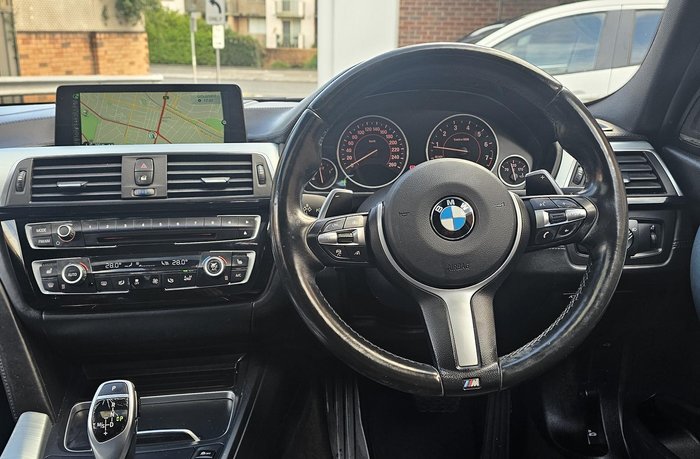 2015 BMW 3 Series 340i M Sport F30 LCI Black Sapphire
