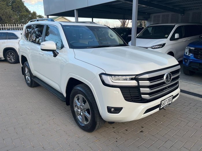 2024 Toyota Landcruiser VX FJA300R 4X4 Dual Range