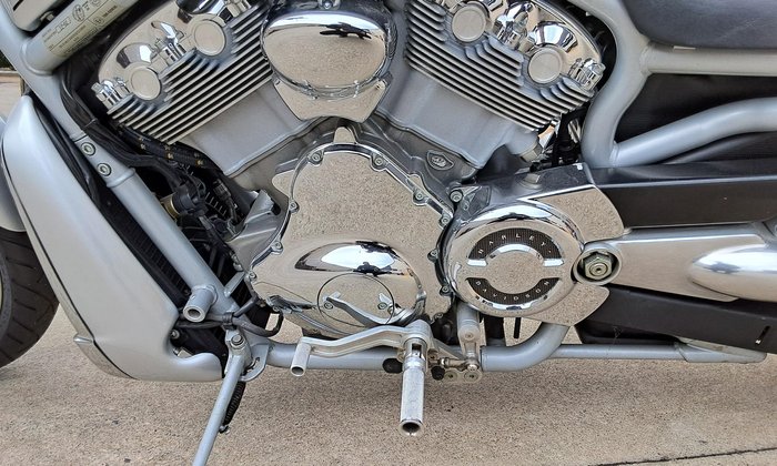 2004 Harley-Davidson V-Rod 1130 (VRSCA) V-Rod Silver