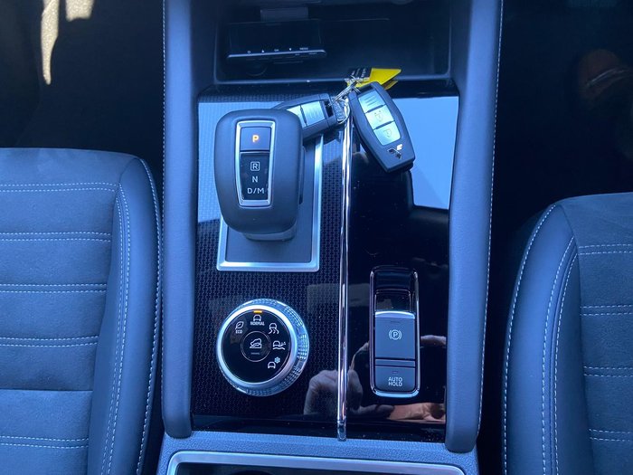 2024 Mitsubishi Outlander Black Edition