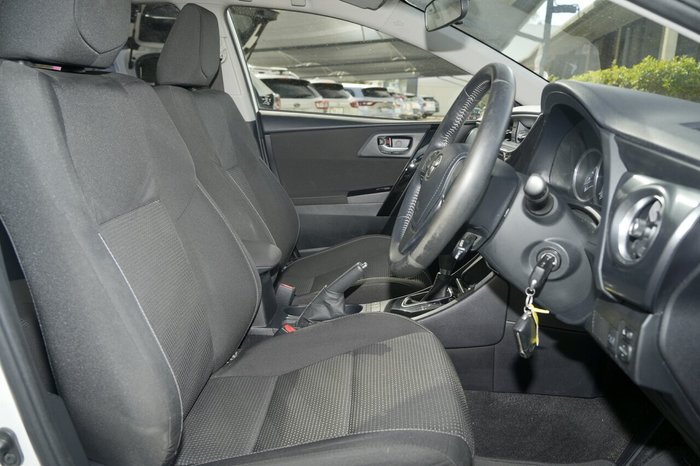 2018 Toyota Corolla Ascent Sport