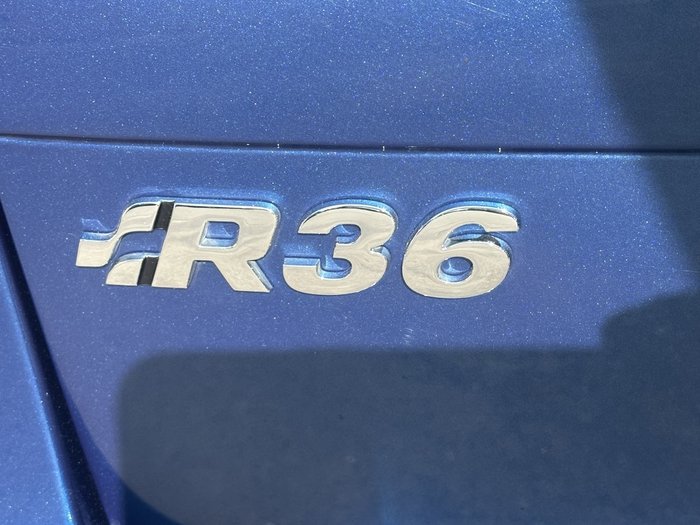 2009 Volkswagen Passat R36