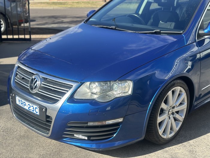 2009 Volkswagen Passat R36