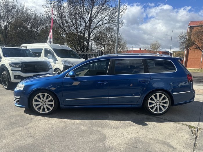 2009 Volkswagen Passat R36