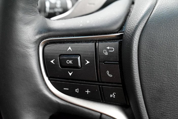 2023 Lexus ES 300h Sports Luxury