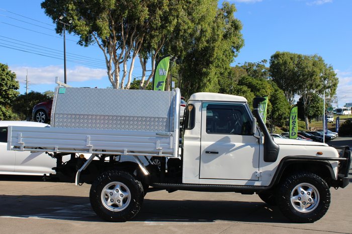 2000 Land Rover Defender