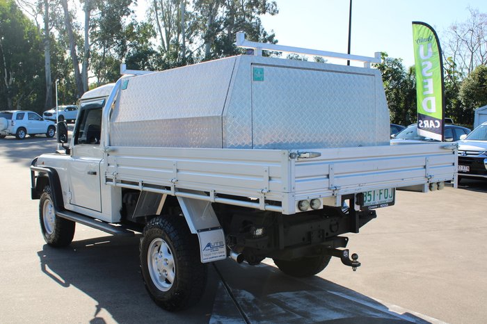 2000 Land Rover Defender