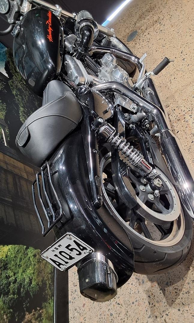 2014 Harley-Davidson SuperLow 883 (XL883L) Sportster Black