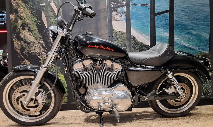 2014 Harley-Davidson SuperLow 883 (XL883L) Sportster Black