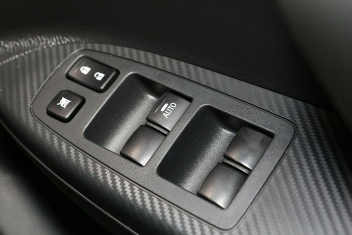 2024 Mitsubishi Eclipse Cross ES