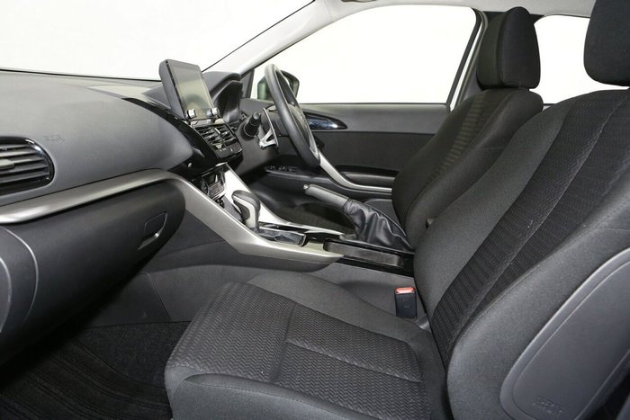 2024 Mitsubishi Eclipse Cross ES